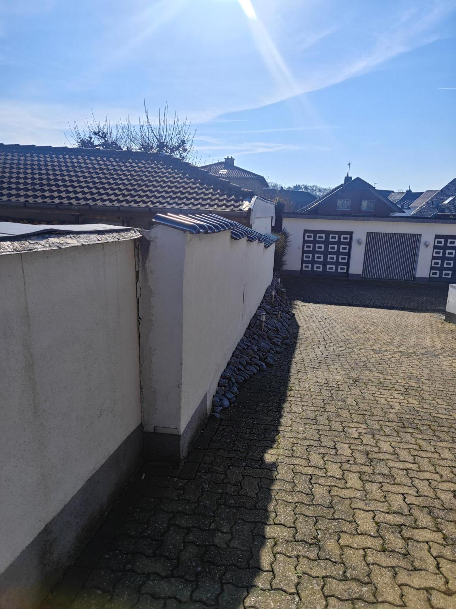 Exklusives Apartment In Geilenkirchen Fuer 6 Personen Mit Dachterasse Und Wintergarten Luaran gambar