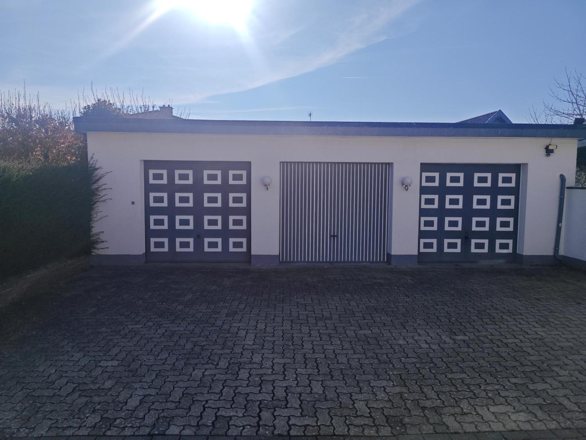 Exklusives Apartment In Geilenkirchen Fuer 6 Personen Mit Dachterasse Und Wintergarten Luaran gambar