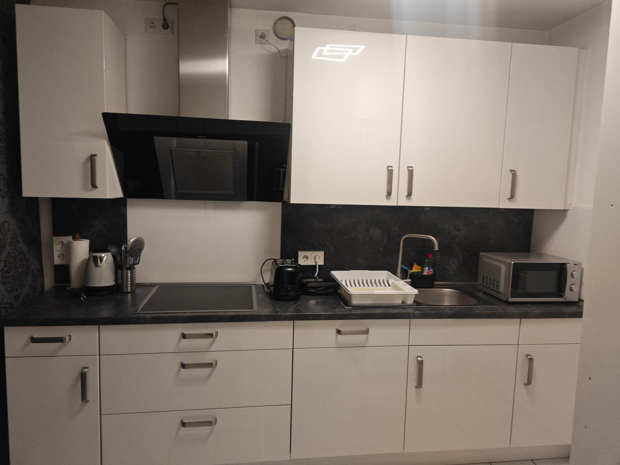 Exklusives Apartment In Geilenkirchen Fuer 6 Personen Mit Dachterasse Und Wintergarten Luaran gambar