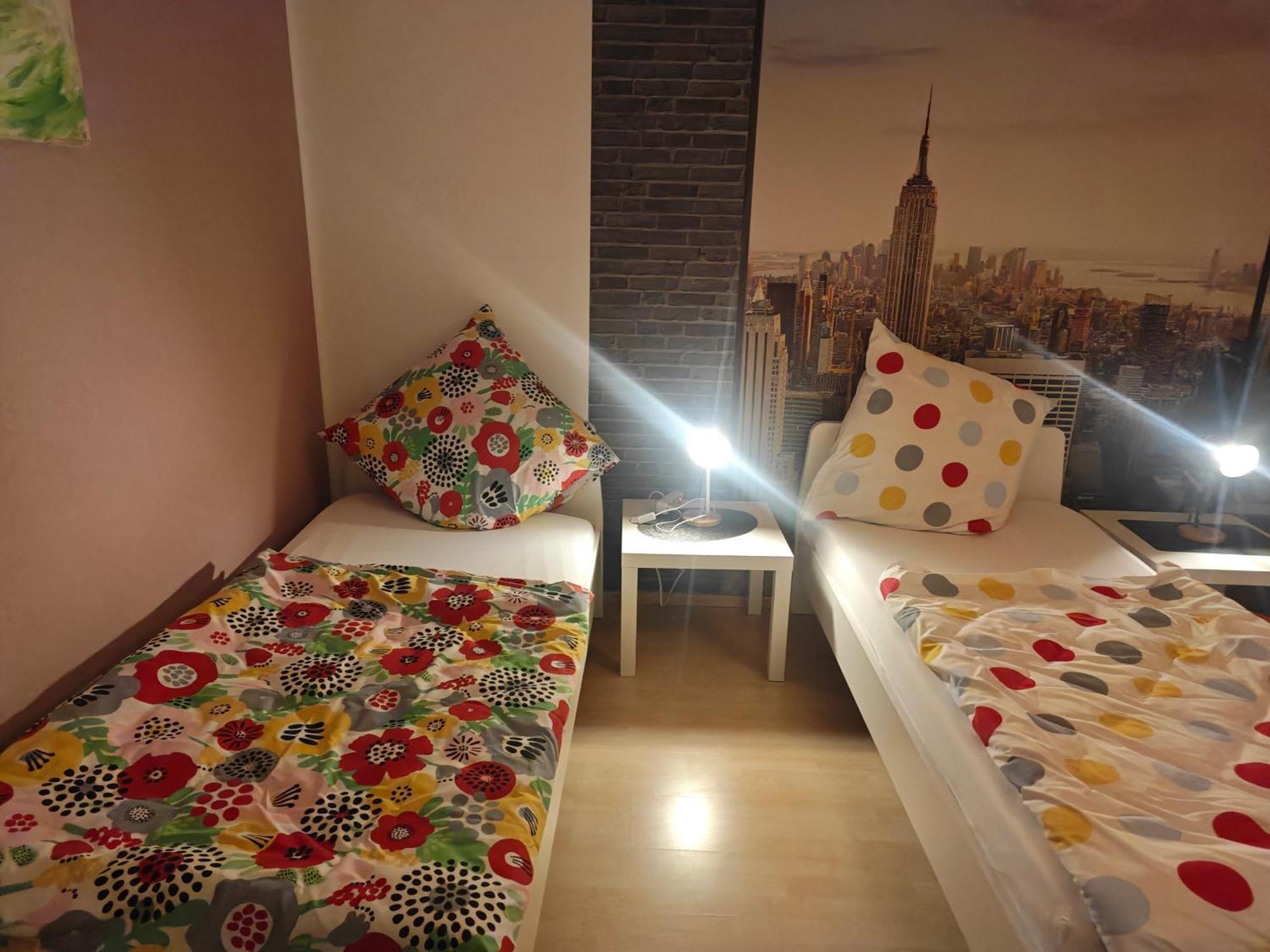 Exklusives Apartment In Geilenkirchen Fuer 6 Personen Mit Dachterasse Und Wintergarten Luaran gambar