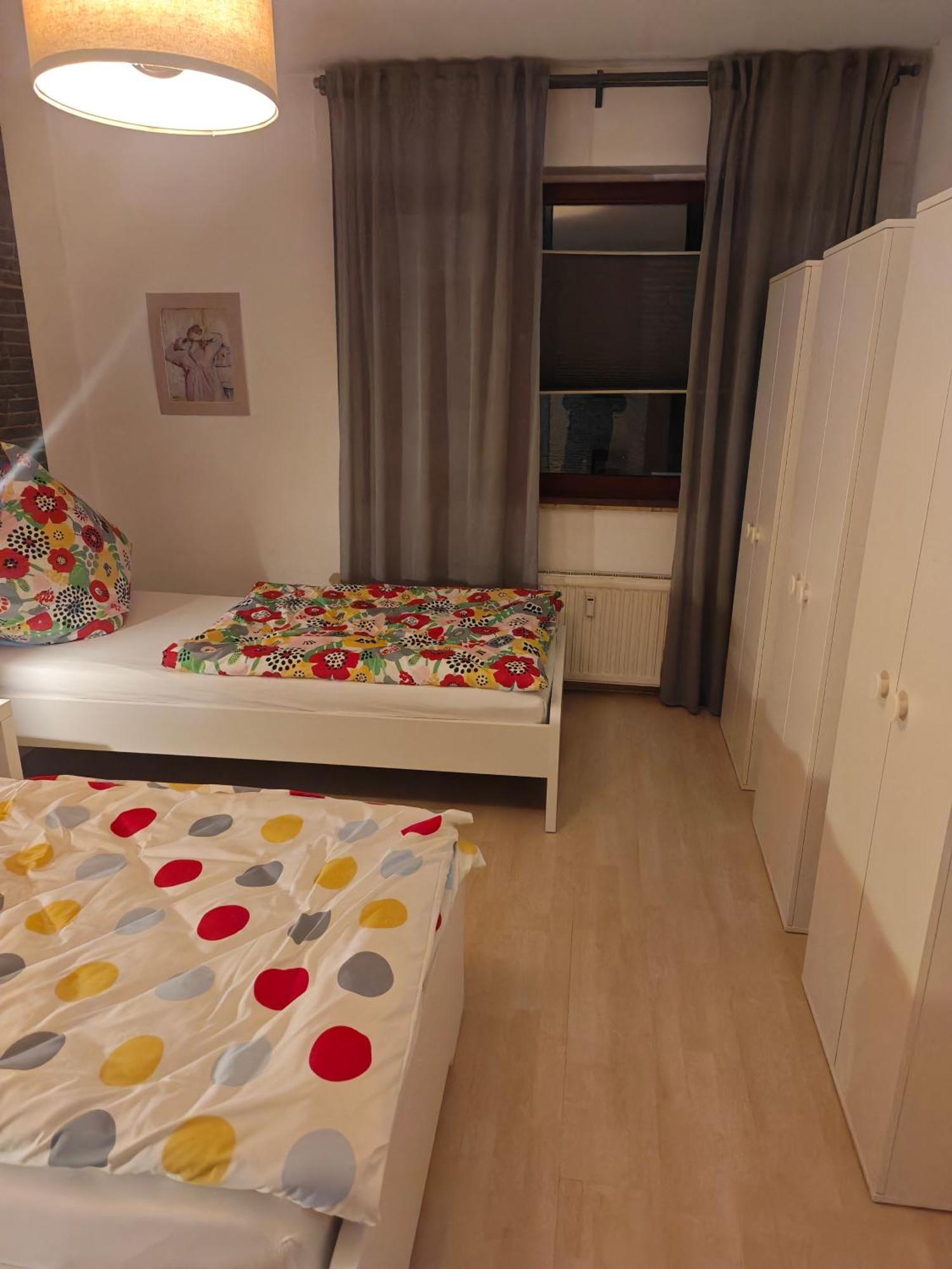 Exklusives Apartment In Geilenkirchen Fuer 6 Personen Mit Dachterasse Und Wintergarten Luaran gambar
