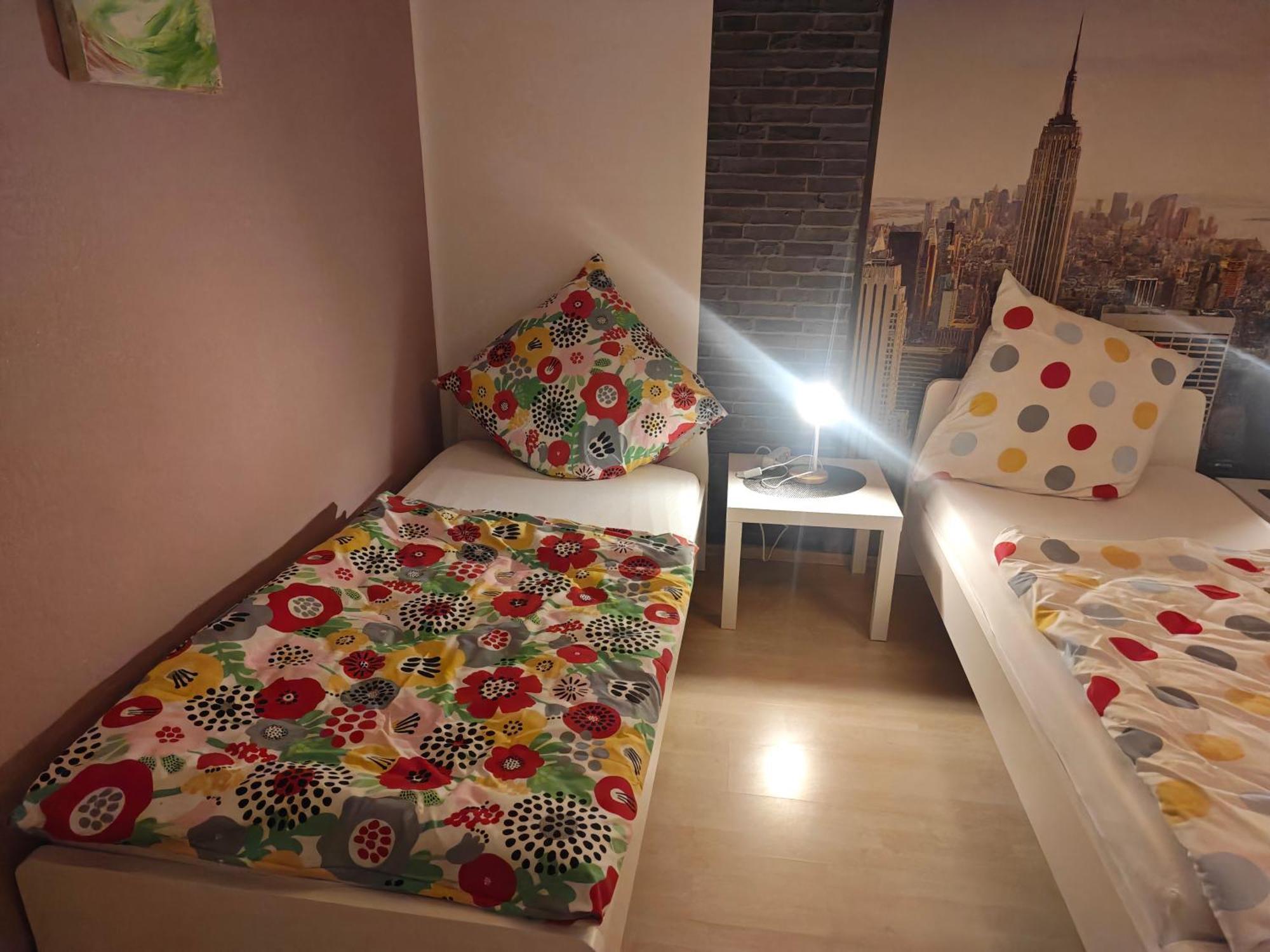 Exklusives Apartment In Geilenkirchen Fuer 6 Personen Mit Dachterasse Und Wintergarten Luaran gambar